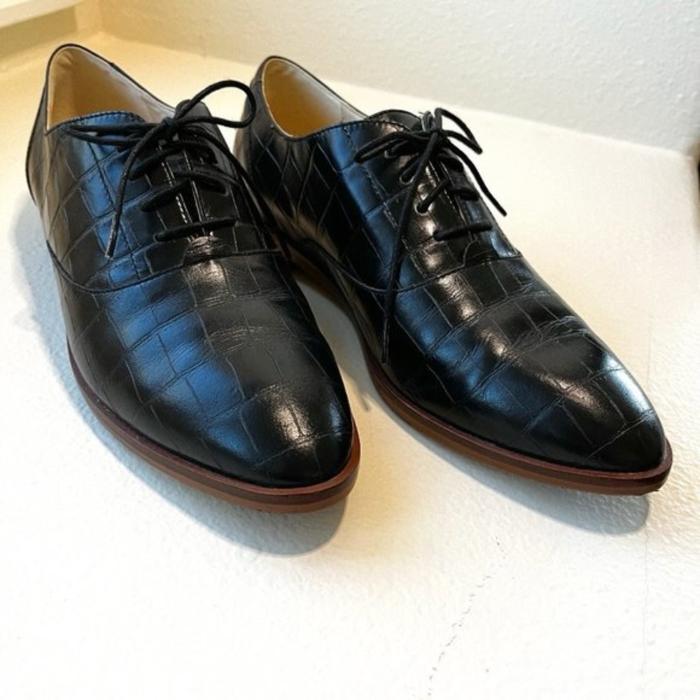 Cole Haan Black Leather Flats